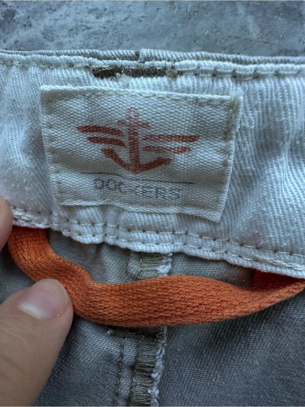 Levi’s Dockers Men’s Cargo Shorts Khaki Beige 100% Cotton Size 38 Classic Fit